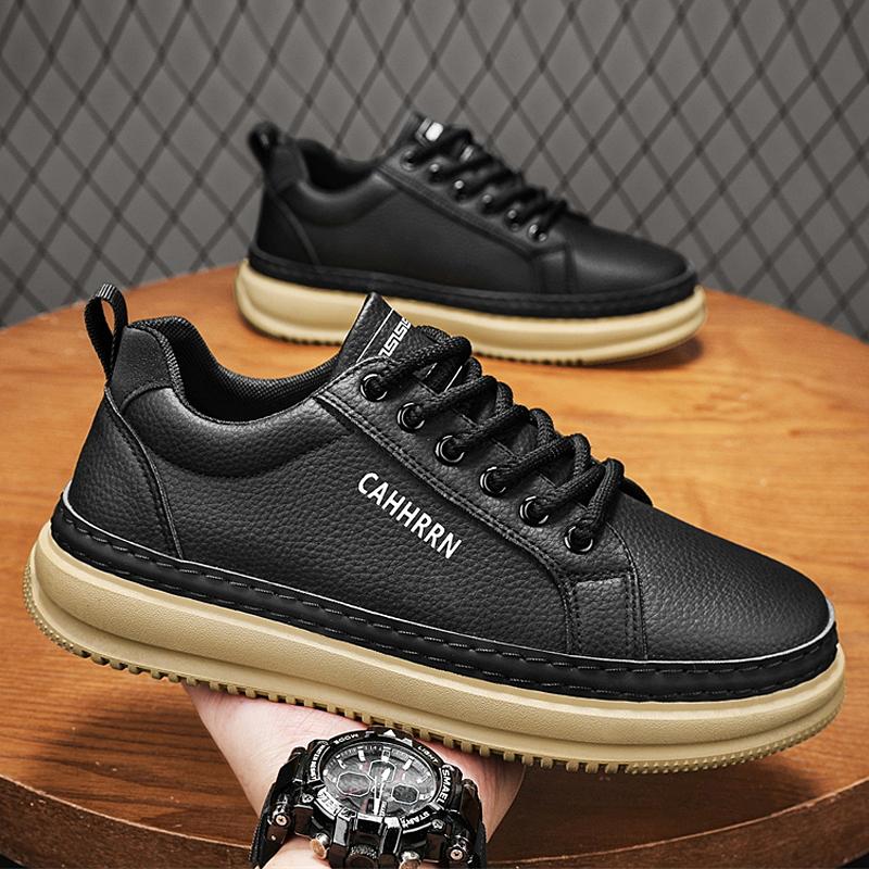 Breathable Casual Shoes Korean Men Slip-on Couples Sneakers Skateboard Shoes Walking Flats Shoes Comfortable Outdoor Sneakers