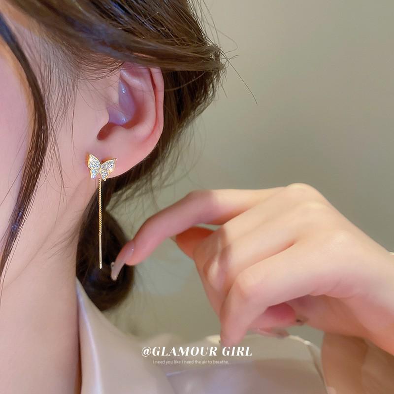 

Срібна Голка Штучні Перлини та Діаманти Трикутник Китиця Висячі Сережки - Геометричні Висококласні Прикраси