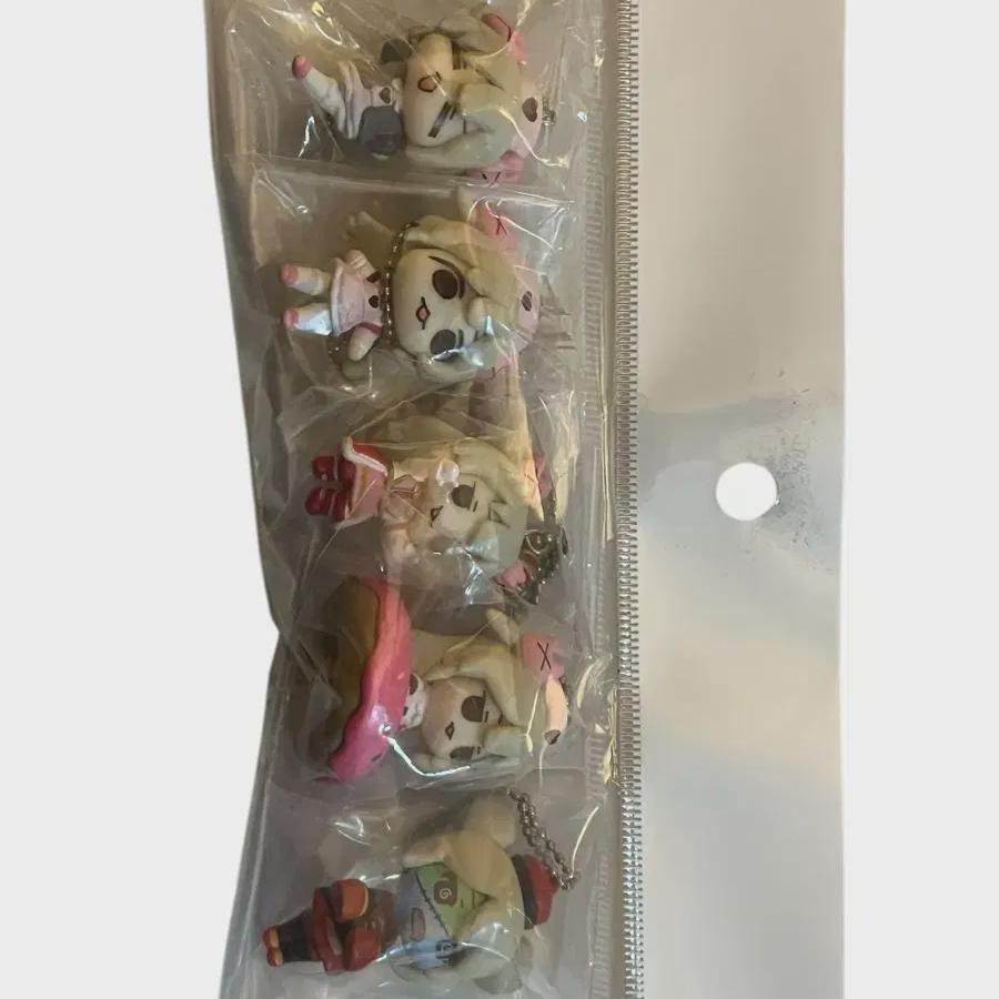 

Natorisana Gacha Figures Batch