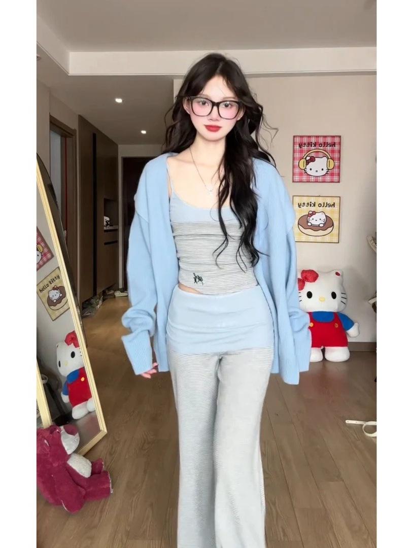 

Spring 2026 Korean Style Long-Sleeve Knit Cardigan & High-Waist Micro-Flare Pants Set for Women Extra Large