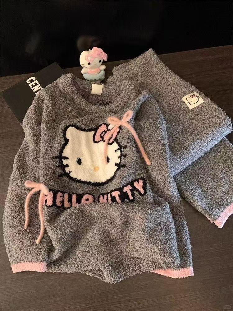 

New cute Hello Kitty half fleece pajamas women s autumn and winter fleece thickened coral fleece loungewear in stock female m size [recommended 35-45kg ]