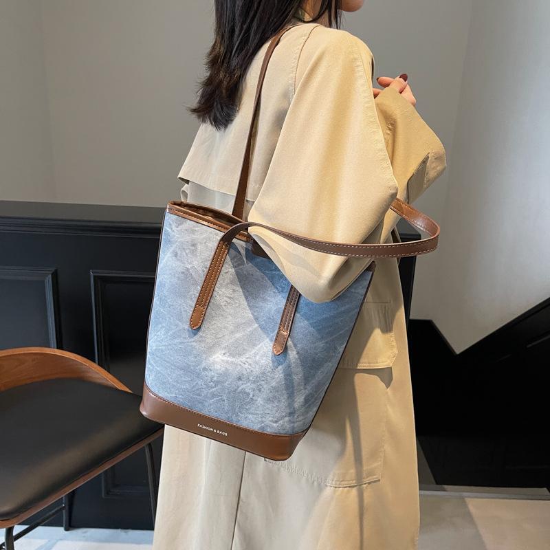 Bag 2025 new retro contrasting color large-capacity bucket bag shoulder handbag women's messenger bag bag