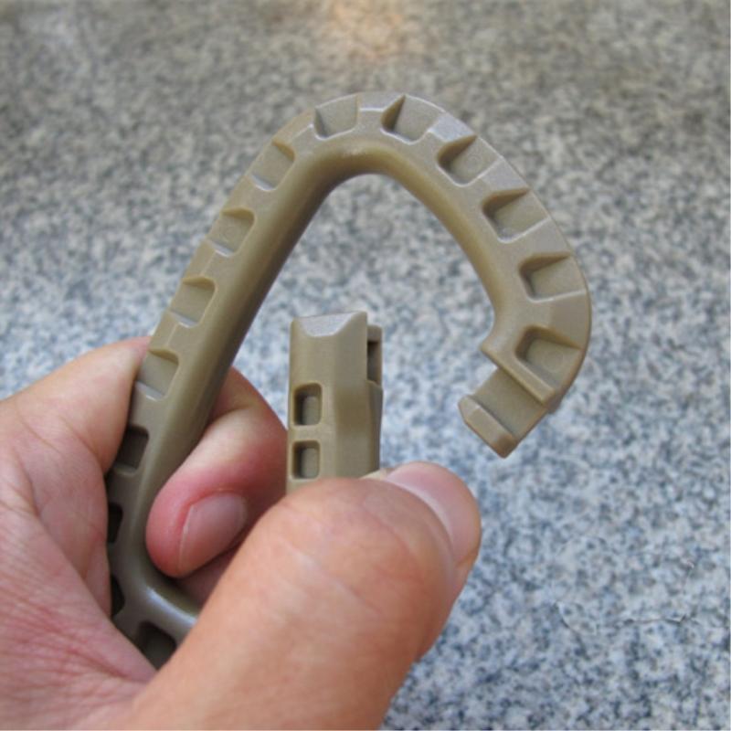 1pcs D Buckle Carabiner Climb Clasp Clip Hook Backpack Molle System Military Survival Outdoor Tools Camping Climbing Accessories