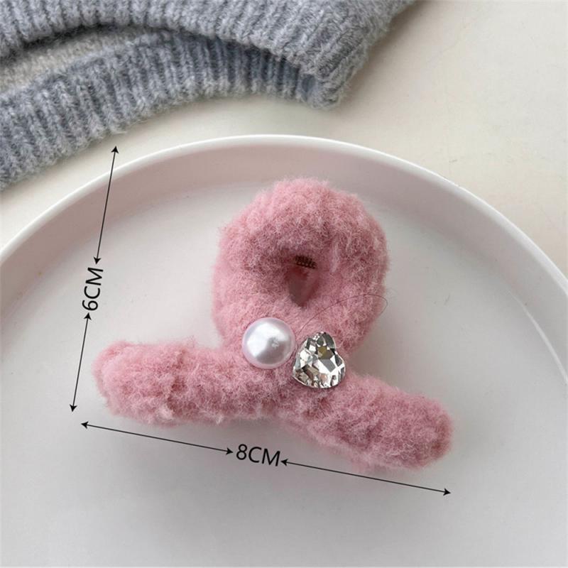 1/2/3Pcs Plush Heart Hair Clips For Women Autumn Winter Fur Hair Crab Clip Elegant Shark Hair Claws Headwear Hair Accessories