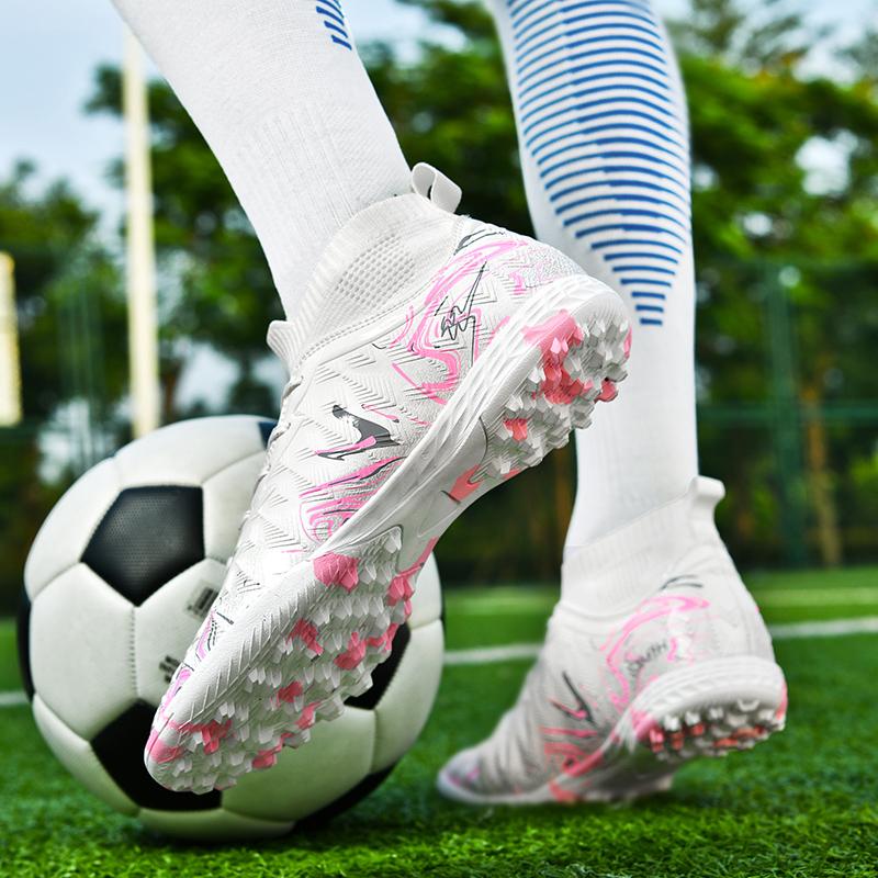 35-45 Unisex Football Boots Rubber Soft Sole Short Nail Artificial Turf Youth Children Football Shoes Boys Soccer Shoes