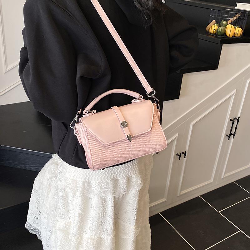 Color Blocking Hand-held Small Bag, Spring and Summer New Fashion Trend, Small Square Bag, Niche Design, Single Shoulder Crossbody Bag