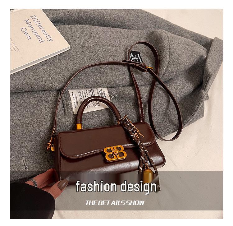 Glossy Women's Shoulder Bag with Vintage Key Pendant - 2025 Autumn/Winter Collection