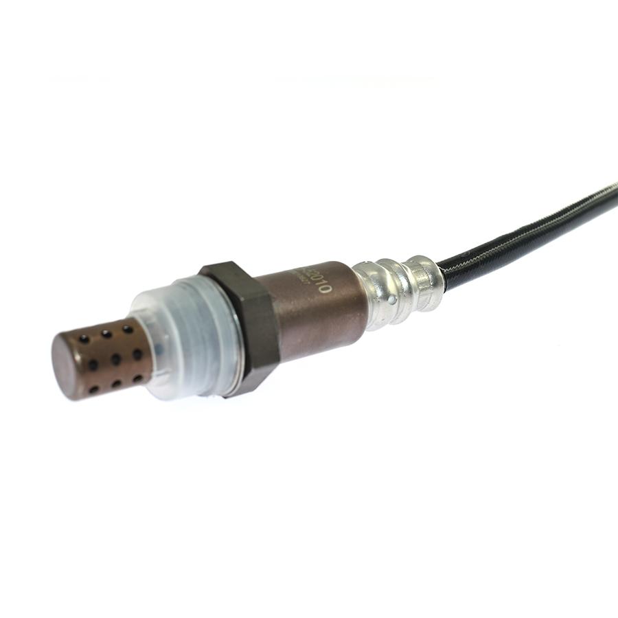 Oxygen sensor 89465-52010