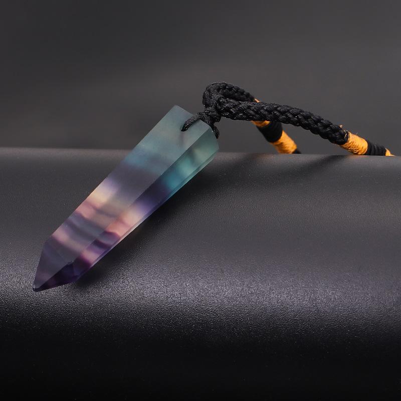 Boho Collana con ciondolo in fluorite colorata, pilastri in pietra originale naturale, prisma esagonale, gioielli in stile etnico