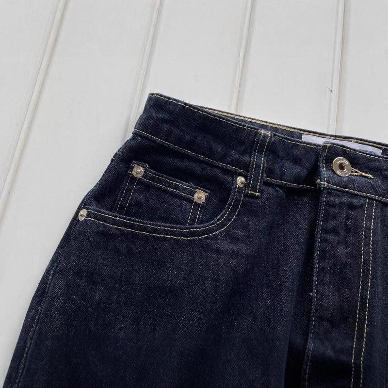Clearance: No Returns - Yi Wei Women's Curved Mini Skirt, Cotton Denim, Regular Fit