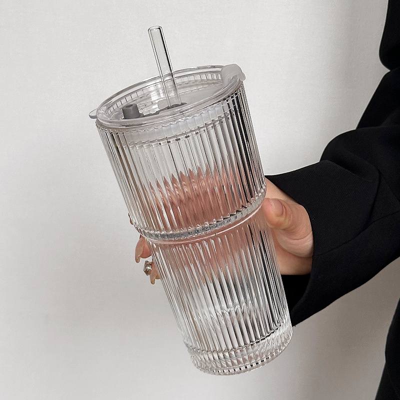 

1Pcs 600ml Heat Resistant Coffee Glass Cup With Lid and Straw Transparent Milk Tea Juice Cups Coffee Mug For Home Bar Drinkware 501-600ml