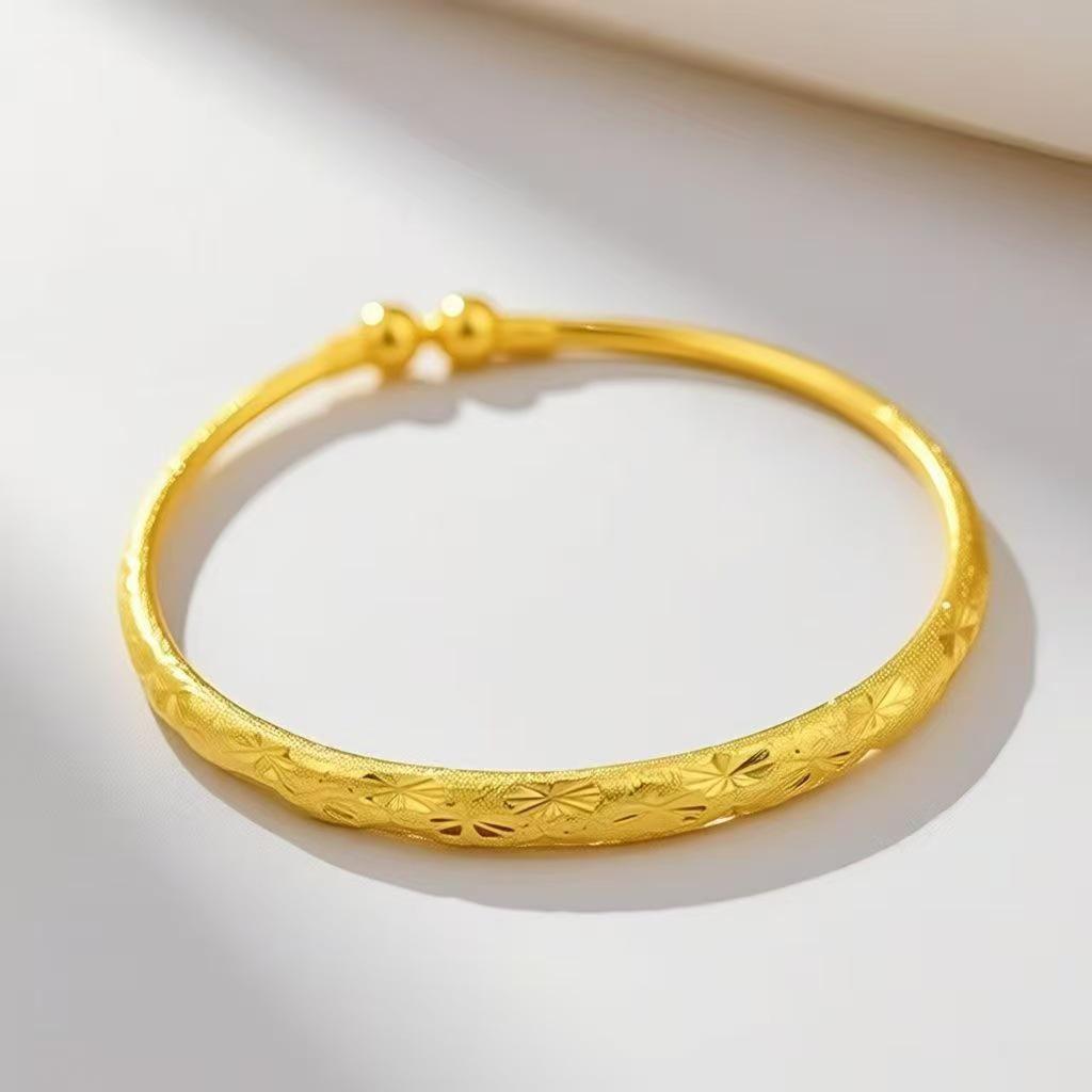 Элегантный Открывающийся Браслет  Золотая Звезда  - Регулируемый Классический Подарок для Мамы