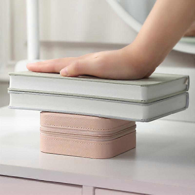 Travel Jewelry Case Exquisite Large Capacity Scratch Resistant Portable Jewelry Organizer Box for Outdoor Travel Red