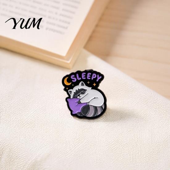 Raccoon Brooch Pin Cartoon Pin, Animal Decorative Enamel Badge, Alloy Scarves Pins Lapel for Jackets Backpacks Hats