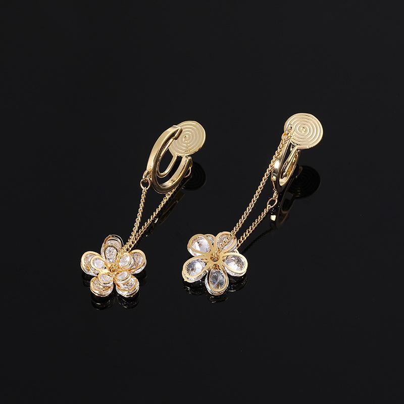 Vintage Real Gold Plating Geometric Metal Hoop Mosquito Coil Clip On Earrings for Women Minimalist Non Pierced Ear Clips