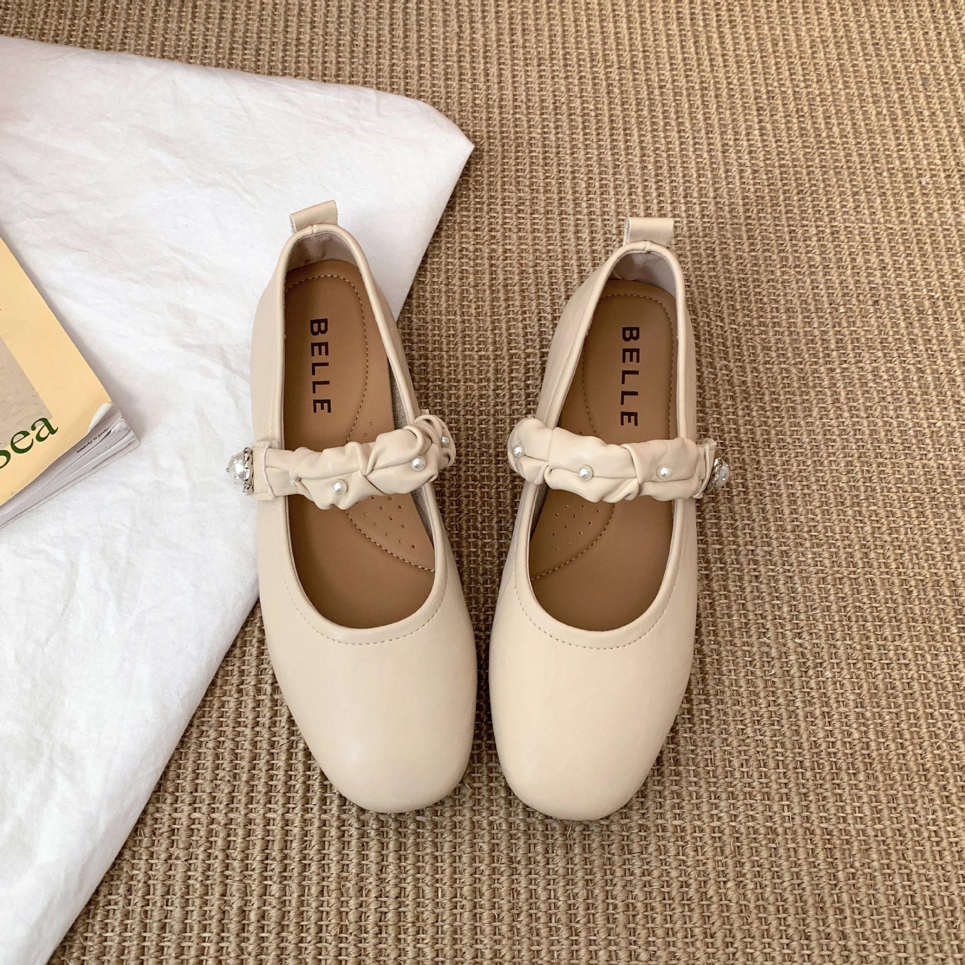 

Retro versatile French shallow mouth flat-soled single shoes women s summer 2025 new models with skirts, inner height increase soft-soled Mary Jane 40 бежевий