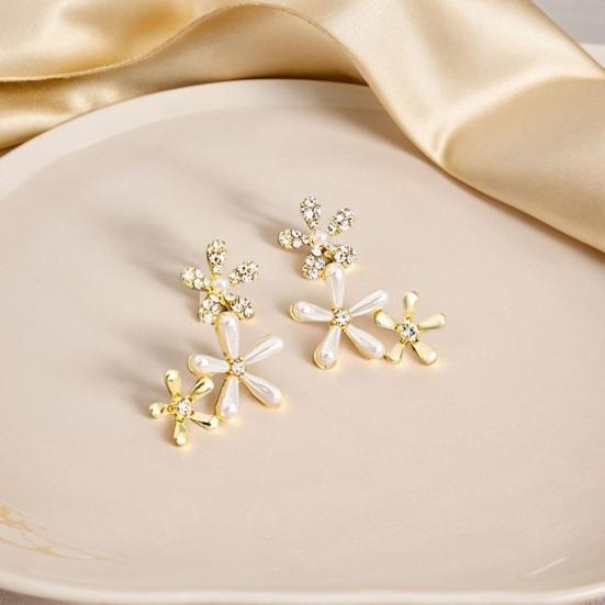 1 Pair Stud Earrings for Women, Micro-Paved Cubic Zirconia Flower Design Ear Studs, Jewelry Gift for Daily Wear