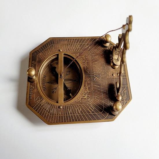 Antique Sun Dial Compass with Wooden Box Equation of Time Cox London