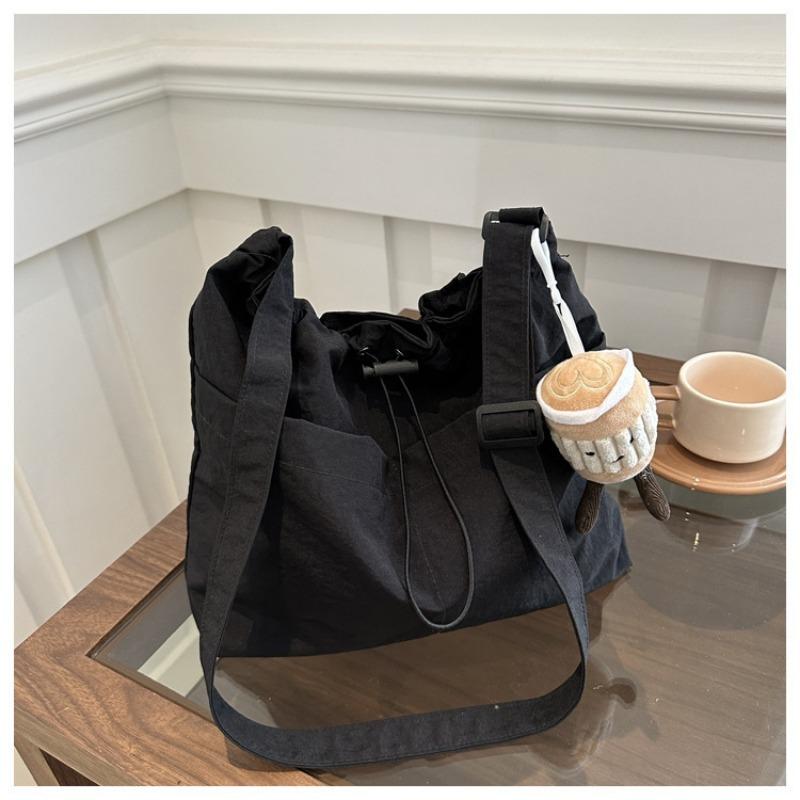 Women's Bag Large-capacity Waterproof Nylon Bag Drawstring Shoulder Bag Travel Leisure Fashion Messenger Bucket Bag