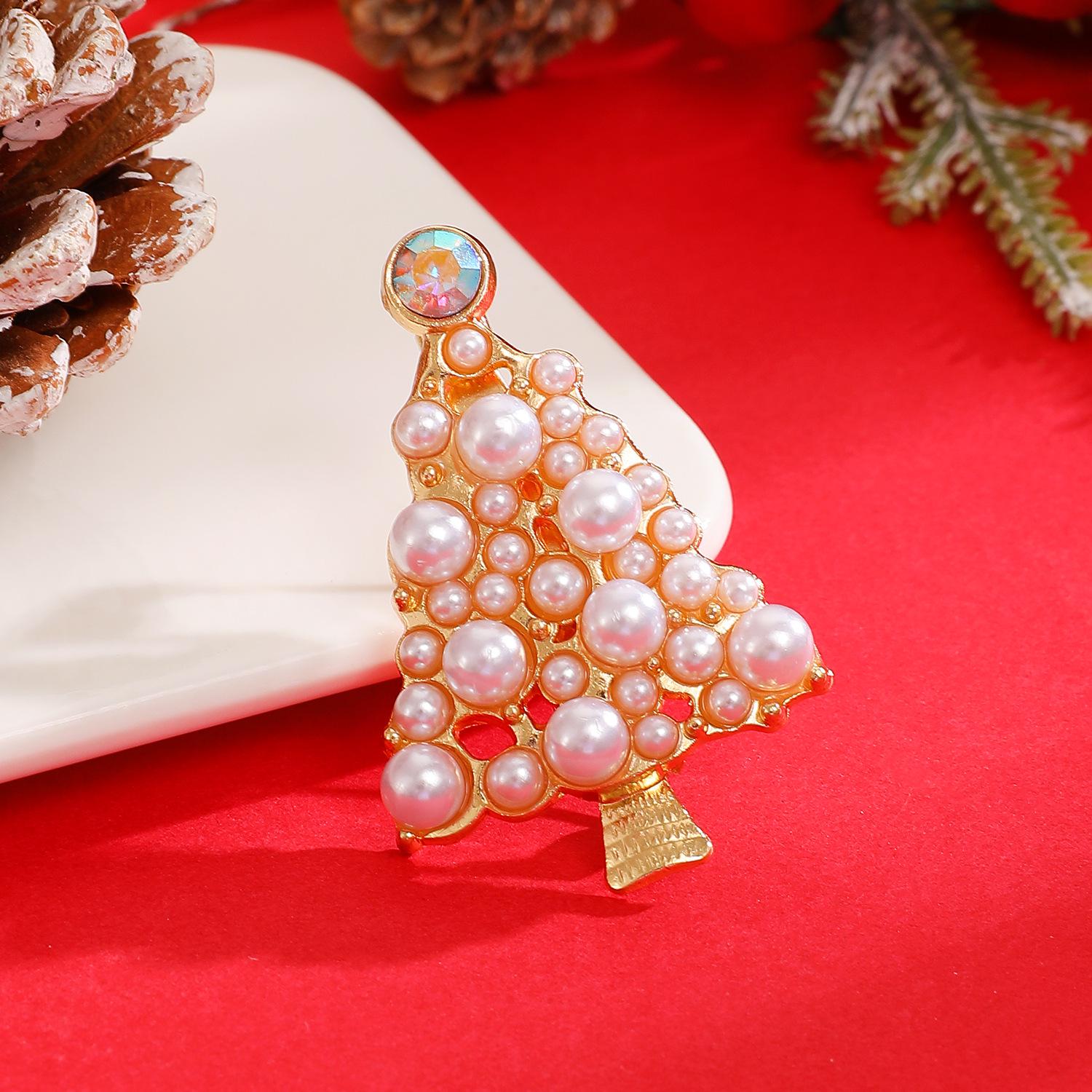 

Pearl Christmas Tree Brooch - Elegant European & American Festive Accessory for Women