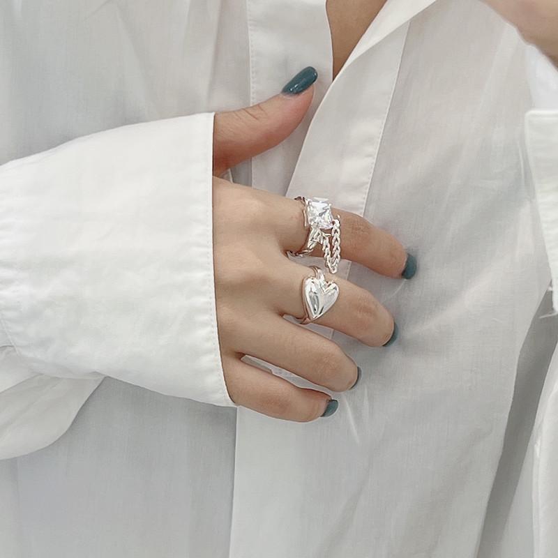 S925 Sterling Silver Heart Ring - Korean Style with Smooth Texture, Perfect for Fashion Bloggers & Heart-Shaped Jewelry Enthusiasts