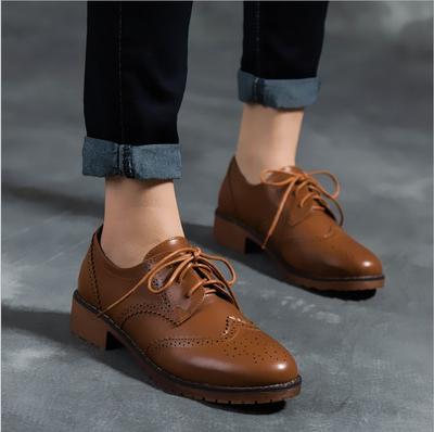 British Style Single Shoe Women 2025 College Style Carved Rough Heel Student Strap Oxford Shoes Foreign Trade Women's Shoes Autu
