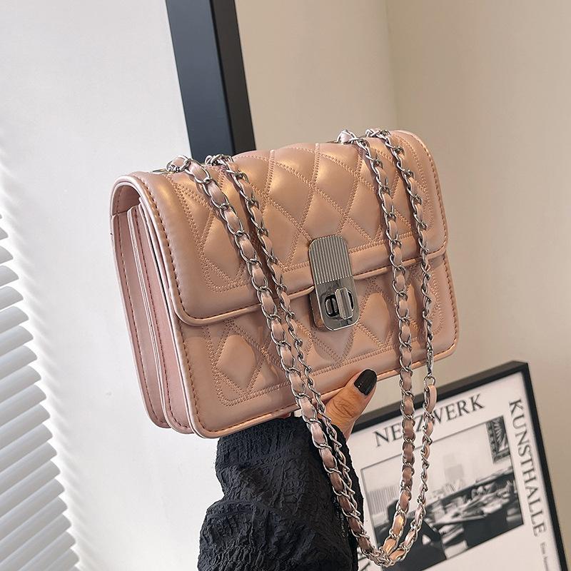 Rhombus niche chain bag women 2025 summer ins fashion simple small square bag high value messenger bag women