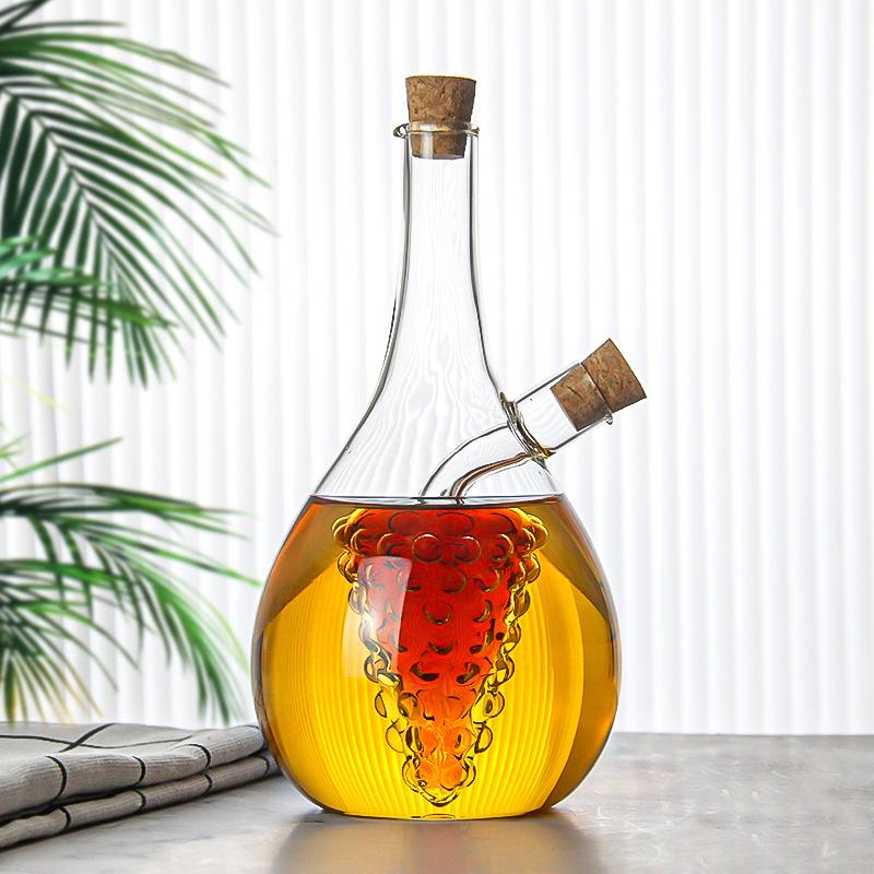 Double-layer Glass Oil Jug 2-in-1 Oil Vinegar Bottle Home Creative Double-mouth Cork Shaped Glass Oil Jug Kitchen Seasoning Tool