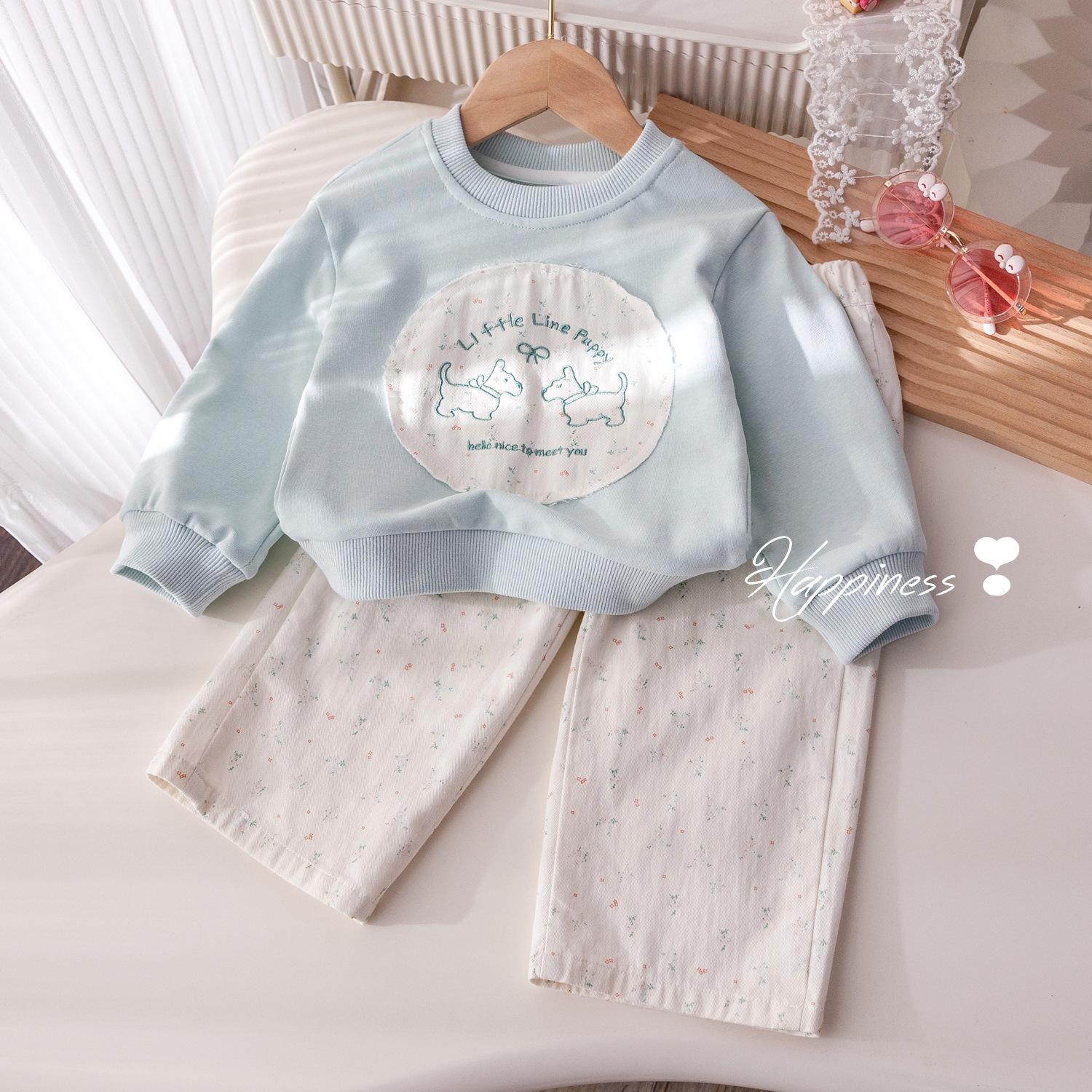 

Девочки Весенне-осенний комплект Сладкий и милый Худи из вышитой ткани Цветочные Свободные Прямые брюки Комплект из двух предметов 140