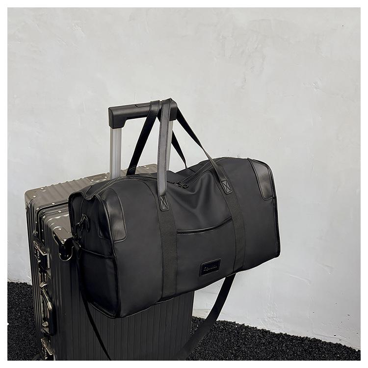 2025 Large Capacity Versatile Gym & Travel Bag with Wet/Dry Separation, Casual Shoulder & Crossbody Design