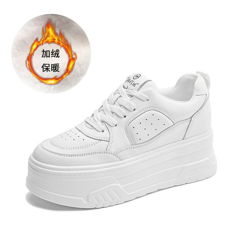 

2025 new round head thick sole inner height increase leather spring and summer little white shoes women s versatile sports muffin shoes casual shoes 39