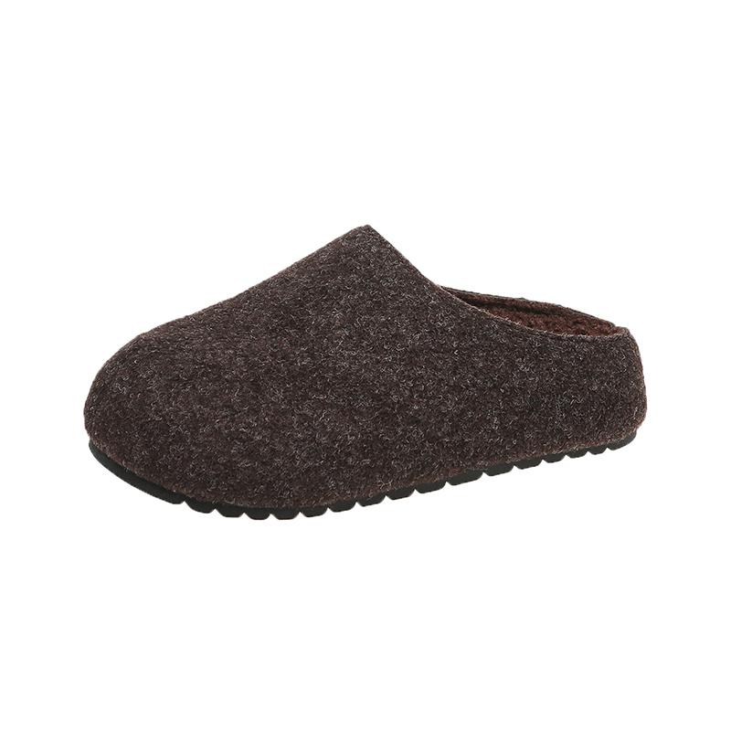 Fashion New Suede Leather Slippers Women Round Toe Flat Slides Outdoors Casual Mules Shoes Women Comfort Thick Sole Half Slippers Woman