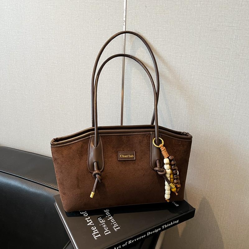 

Винтажная замшевая сумка большой вместимости, новая универсальная женская сумка на плечо/подмышку для通勤, портативная