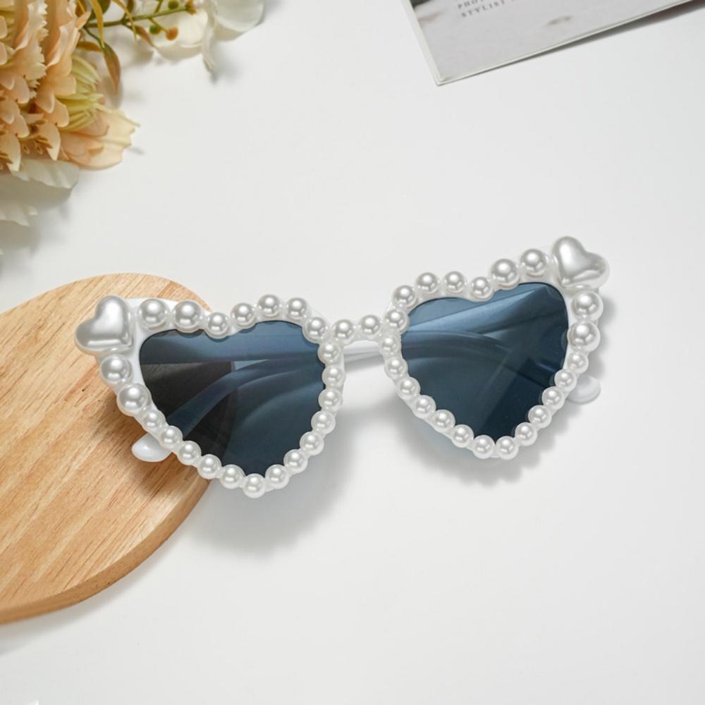 Cute Pink Pearl Heart Sunglasses Women Party Glasses Bachelorette Festival Kawaii Sun Glasses Luxury Brand Designer Shades UV400