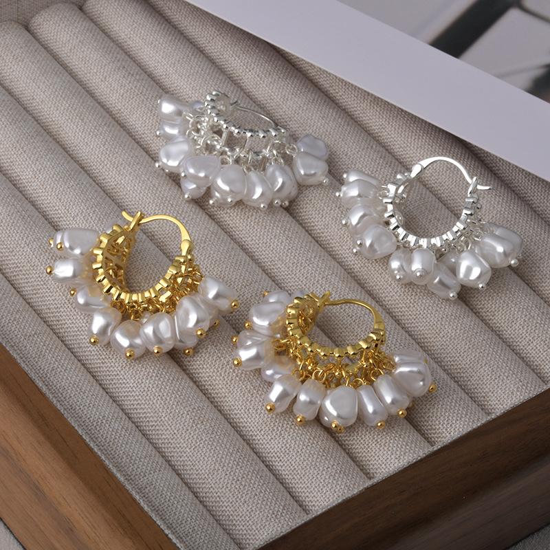 2026 French Vintage Baroque Pearl Hoop Earrings - Niche Design Cluster Pearl Tassel Ear Buckles for Women