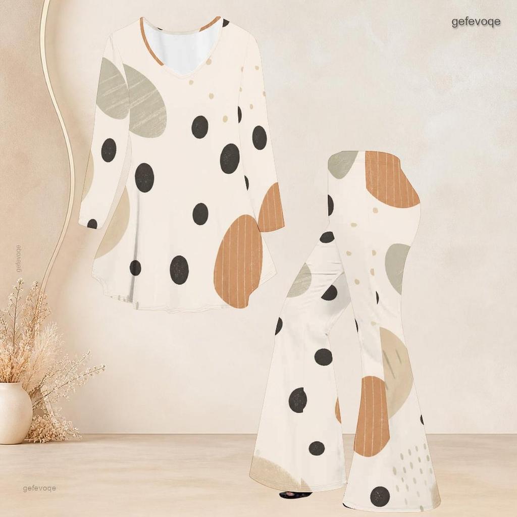 Women Plus Size V Neck Three Quarter Sleeve Printed Flared Top And Flared Pants Two Piece Set