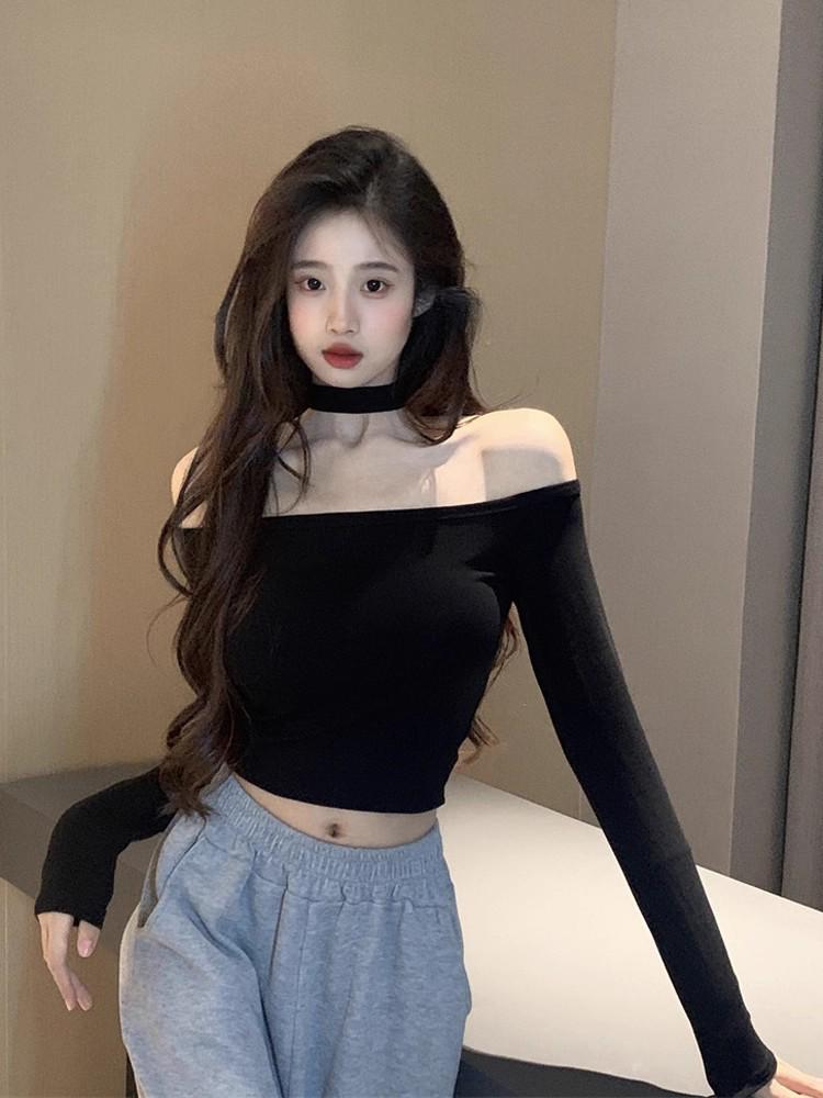 2025 Versatile One-Shoulder Spicy Girl Long Sleeve Halter Slim Fit Cropped Top for Women