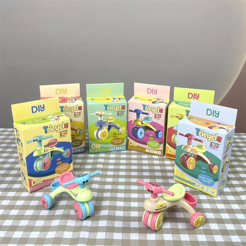 1Pcs Dollhouse Mini Tricycle Simulation Small Bike Model Toys Miniature Home Scene Ornament Doll House Accessories