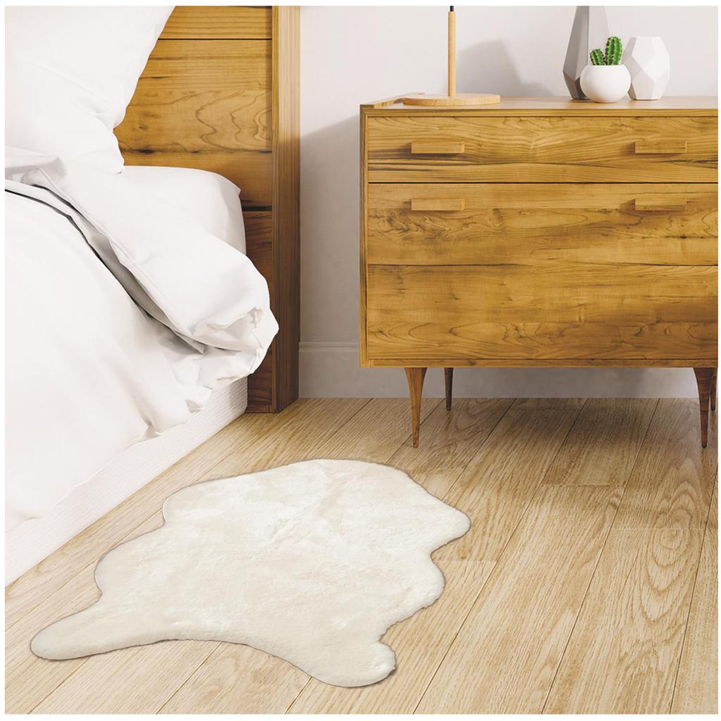 Les Trésors De Lily [A0556] - Ecrufarbener Fellteppich „Scarlett“ - 90x60 cm