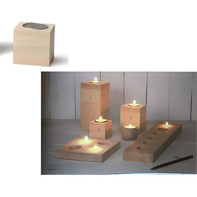 Quadratischer Kerzenhalter aus Holz PM - Quadratische Form - Maße 6x6 cm
