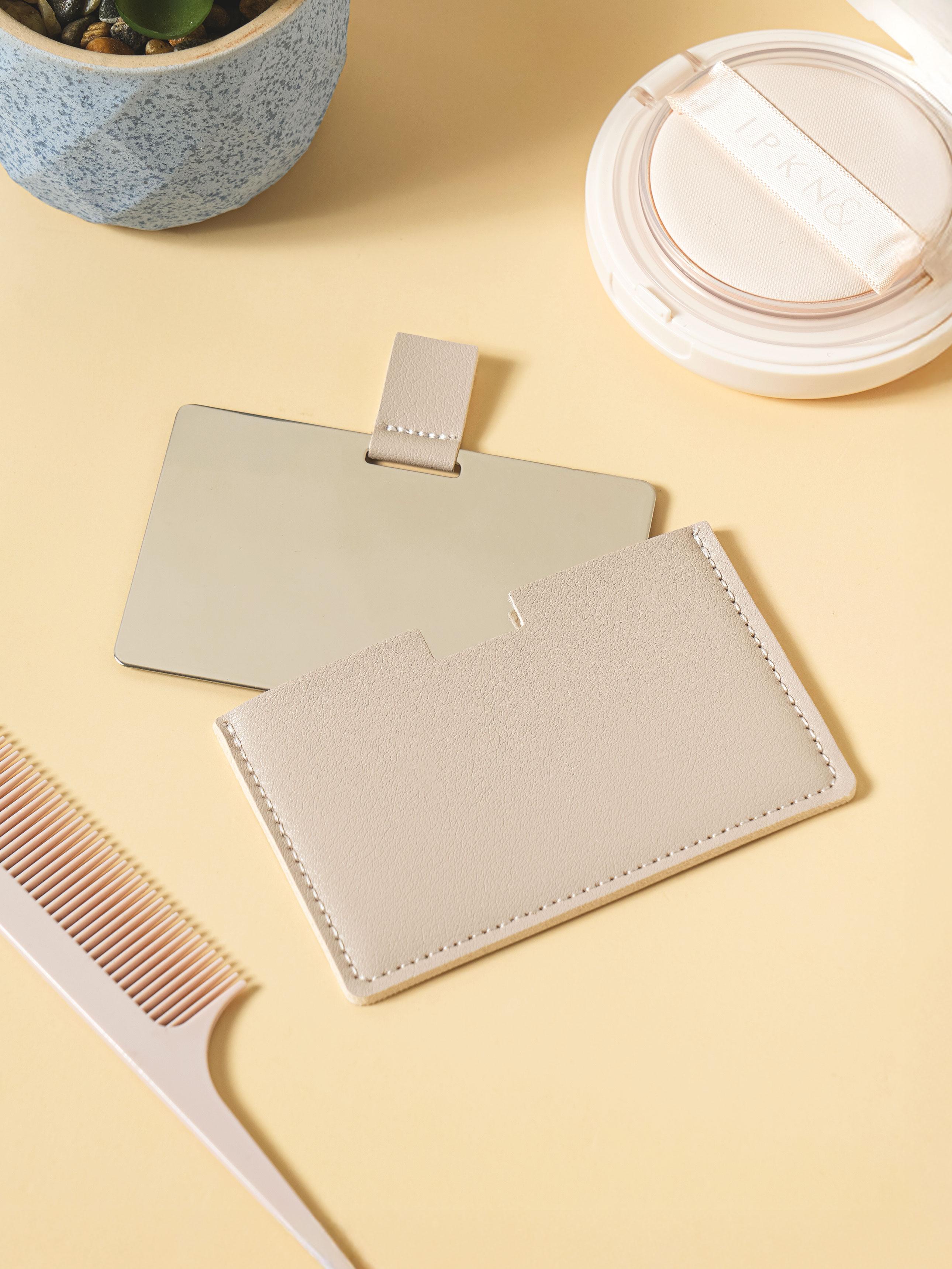 

Grey Square Compact Hand Mirror with Protective Case 1ea