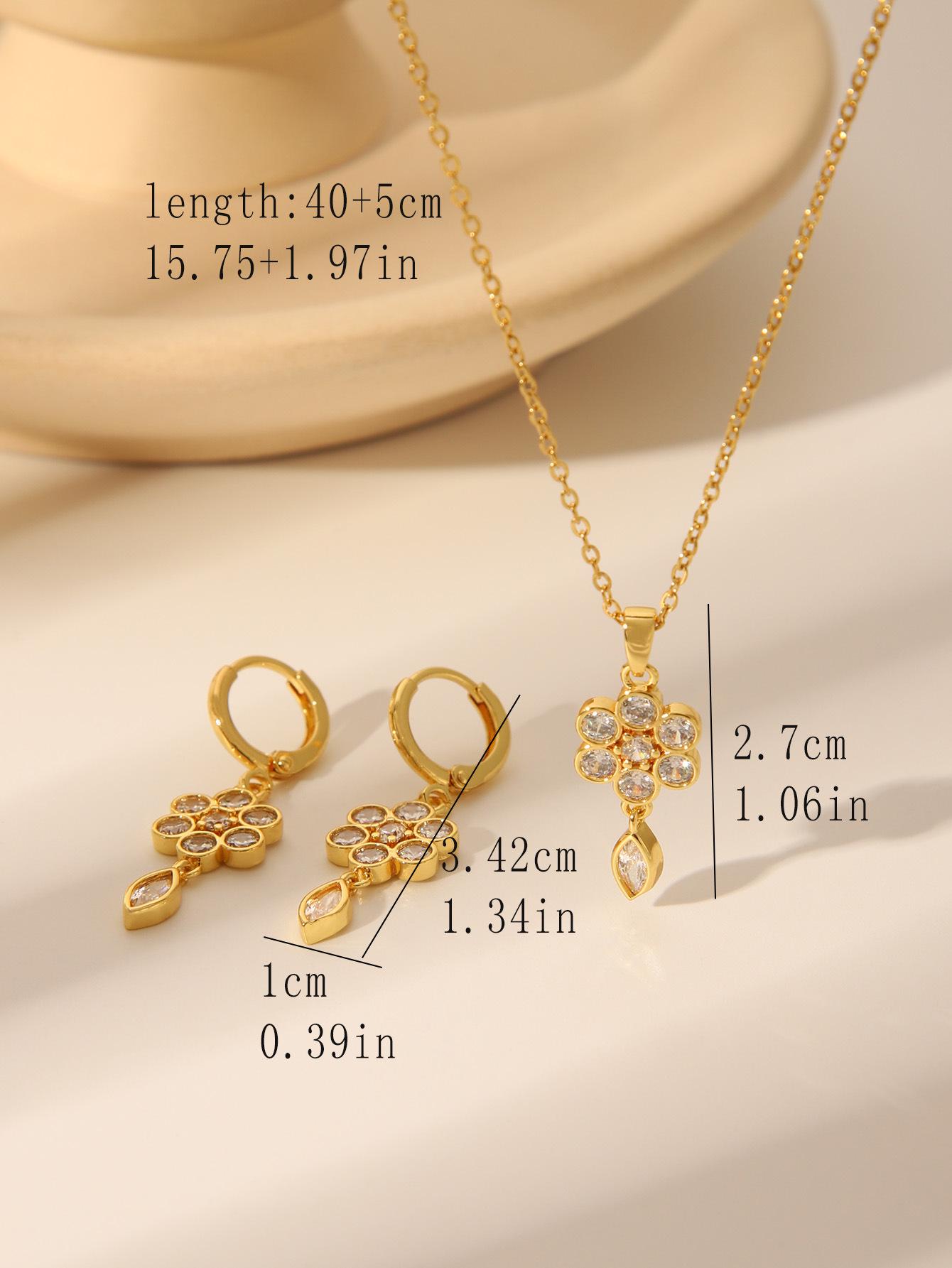 

18k Gold-Plated Zirconium Necklace with Copper Inlay - Stylish & Versatile Women s Accessory