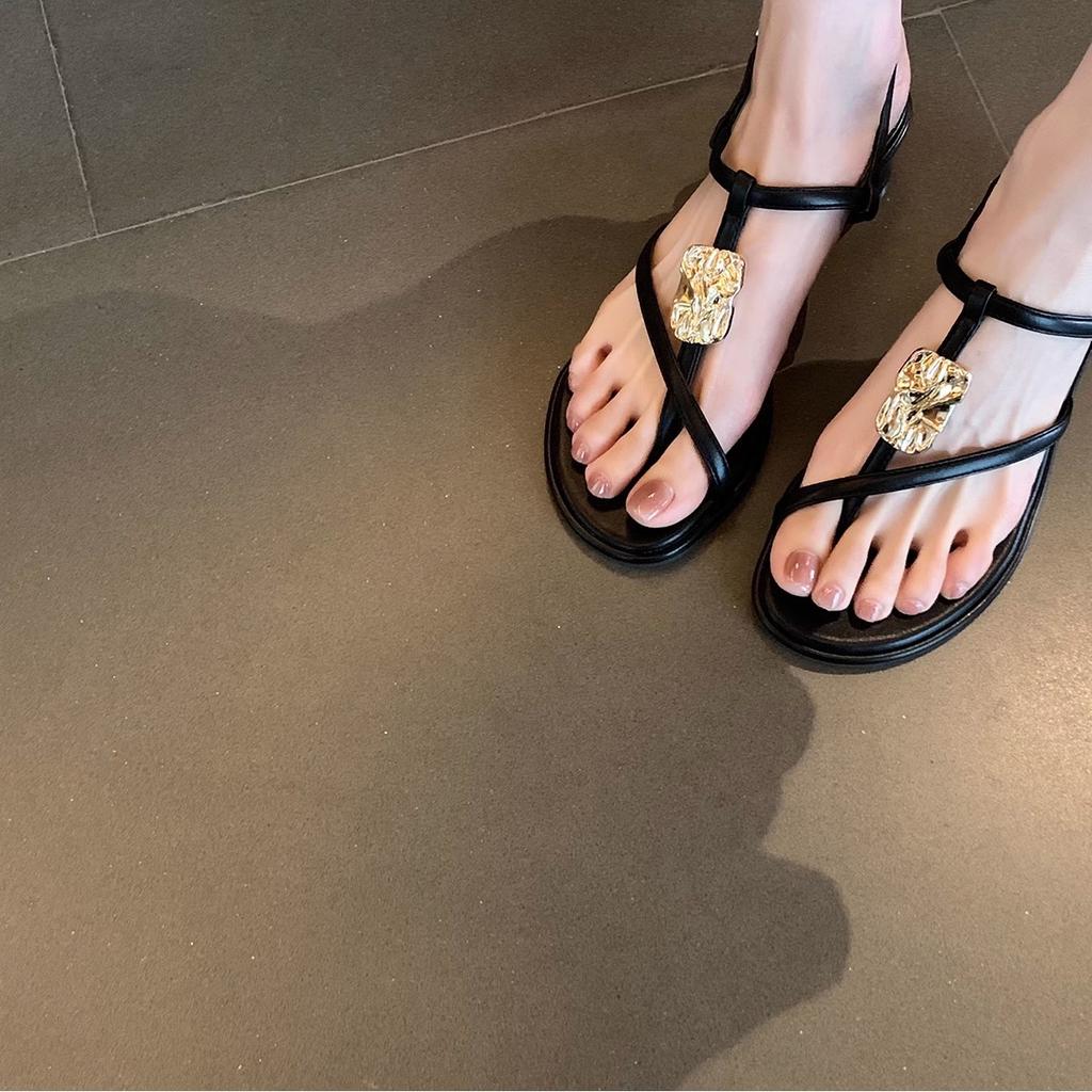 Sheepskin Version of Holiday Style Fine Strap Toe Metal Buckle Thick Heel Sandals Women's Summer High Heel Leather Sandals