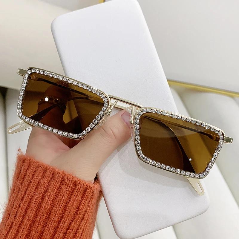 New Fashion Retro Small Frame Diamond Avant-garde Personality Light Luxury Sunglasses Ins Concave Modeling Runway Sunglasses