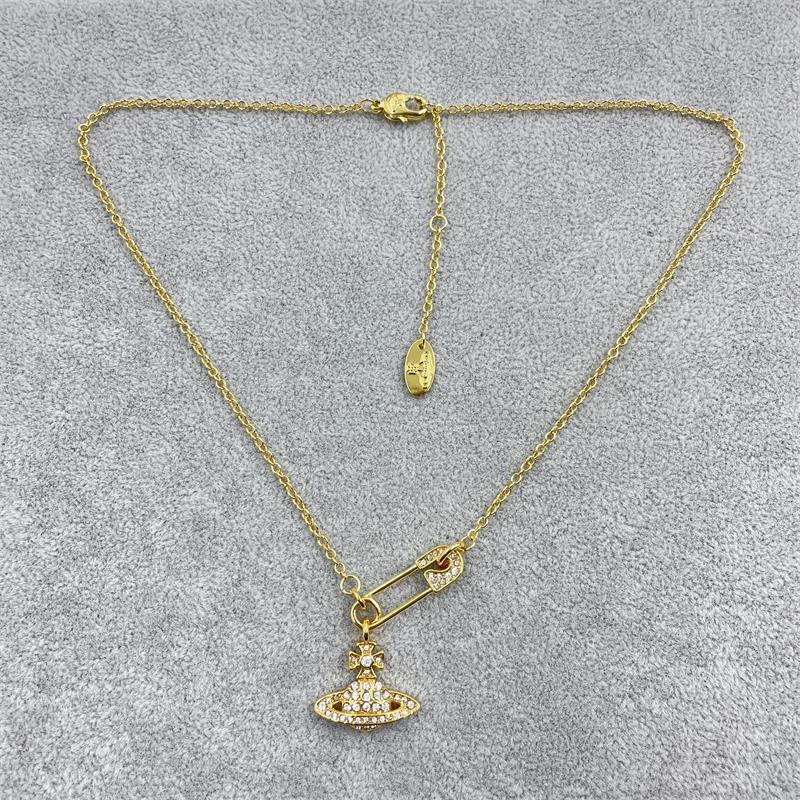 Κολιέ από επιχρυσωμένο ορείχαλκο Αυτοκράτειρας Χήρας με καρφίτσα από στρας και μενταγιόν Κρόνου - Ευρωπαϊκό και Αμερικανικό Στυλ Χονγκ Κονγκ για Γυναίκες