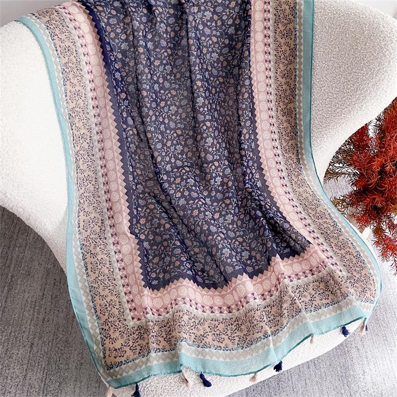 Spring and Summer New Flowers Pattern Cotton Linen Scarf for Women Autumn Warm Soft Shawls Muslim Hijab Poncho Echarpe Stoles