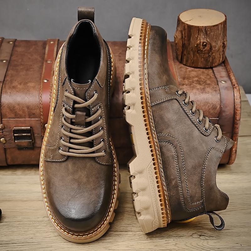 Men's Genuine Leather Retro Large Size Ultra-light Handmade Casual Shoes Men's High-top Ankle Boots