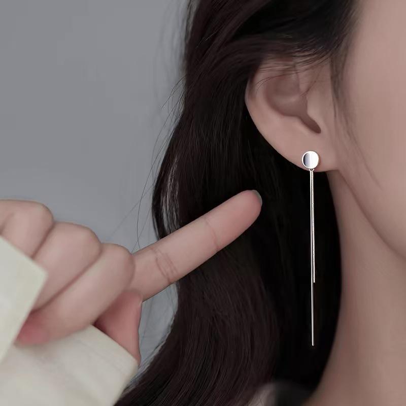 925 Sterling Silver Disc Tassel Stud Earrings - Light Luxury, High-End 2024 Fashion, Women's Niche Ear Jewelry
