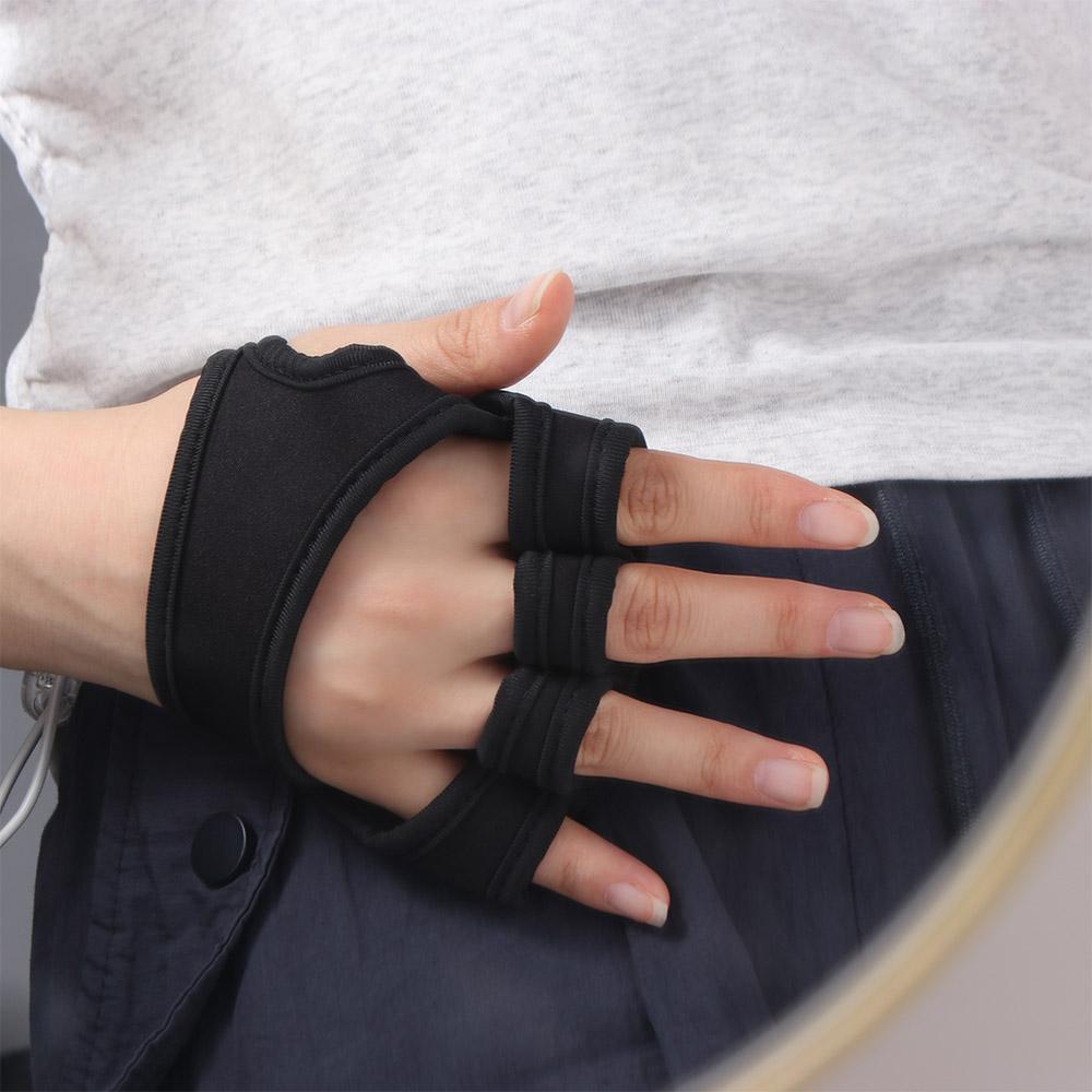 1 Pair Women Fitness Palm Protect Pads Wear-resistant Weightlifting Hand Protect Pads  Deadlift