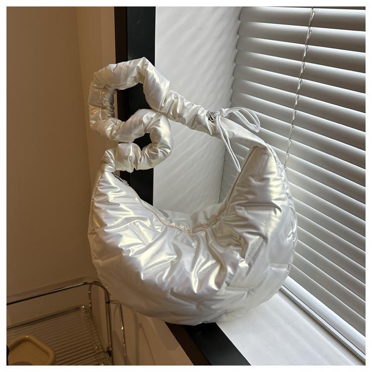 2023 Winter New Casual Commuter Dumpling Bag Fashion Shoulder Bag For Women